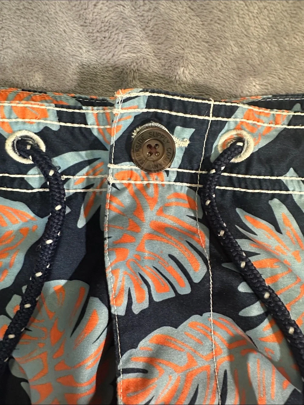Navy Tropical Floral Swim Shorts - Men SW001